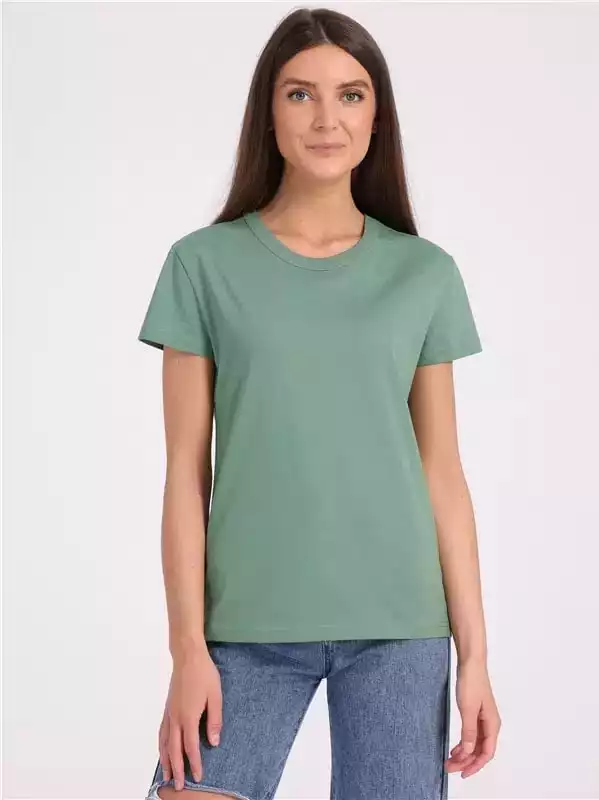 Футболка женская Апрель зеленая 42